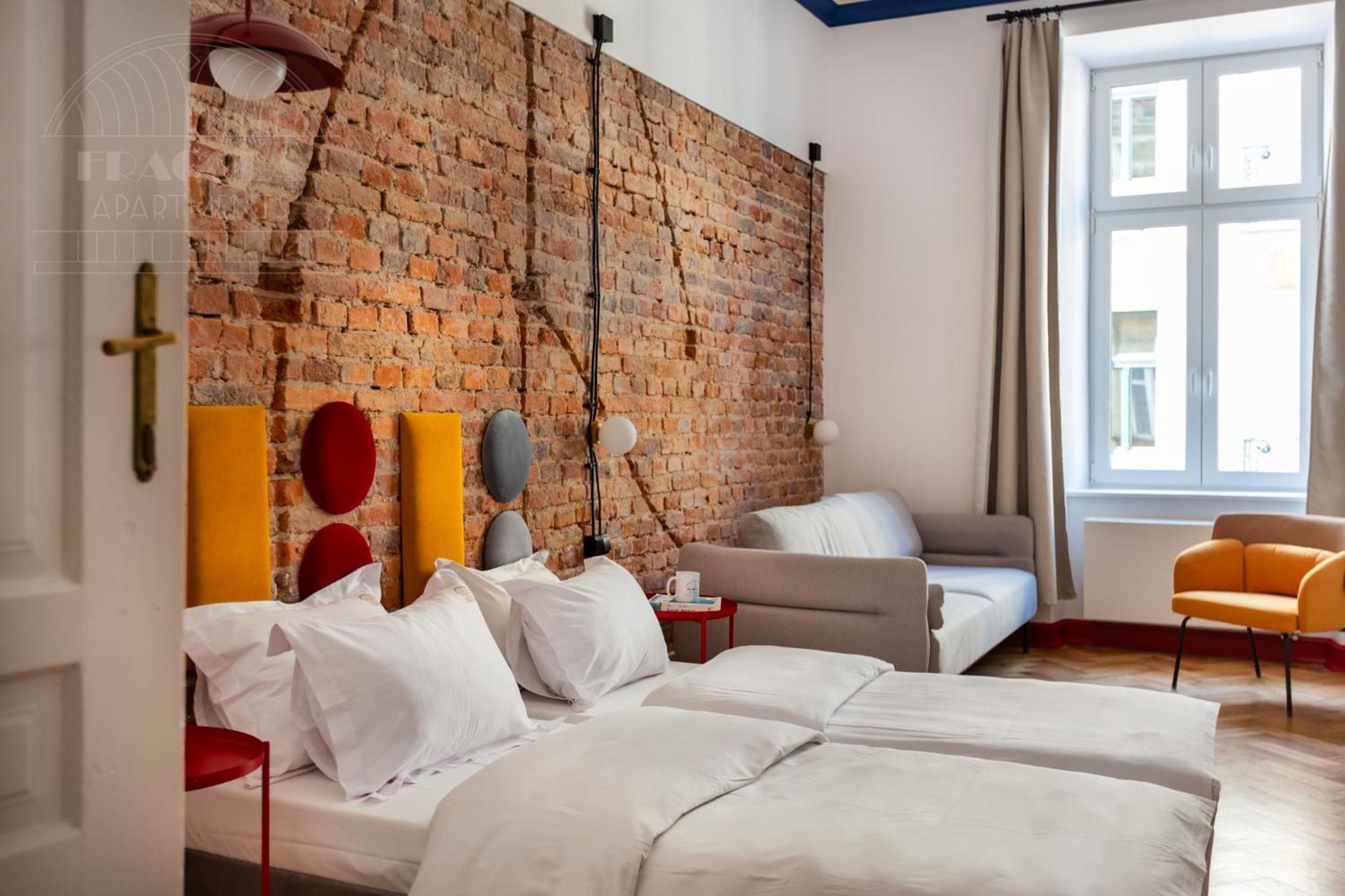 Spacious City Center Family Apartments Krasków Eksteriør bilde