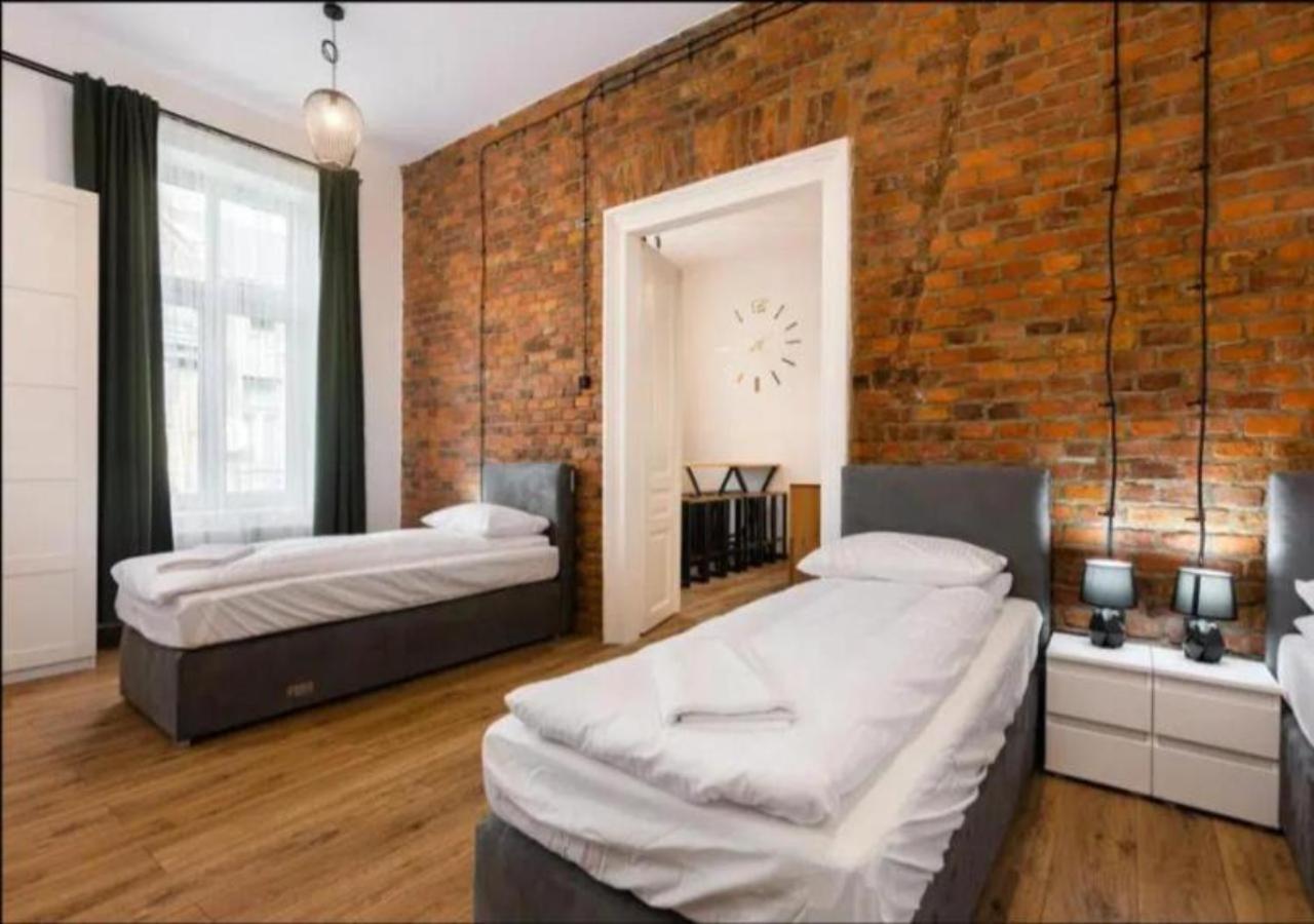 Spacious City Center Family Apartments Krasków Eksteriør bilde